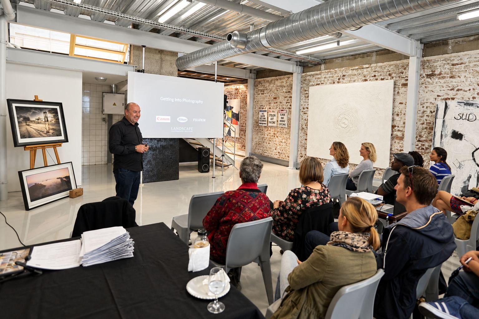 Martin Osner teaching a group in the studio